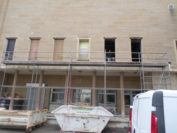 Façade vers Miramas